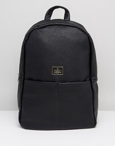 Черный рюкзак из зернистой искусственной кожи с наружными карманами ASOS - Черный