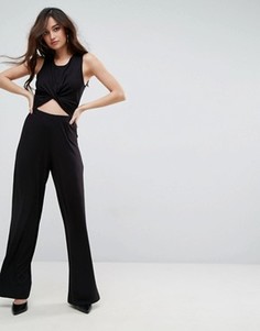 Комбинезон без рукавов с перекрученным дизайном спереди ASOS - Черный