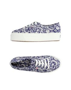 Низкие кеды и кроссовки Superga