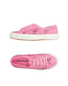 Низкие кеды и кроссовки Superga