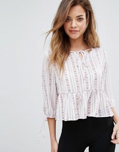Блузка с принтом PrettyLittleThing - Белый