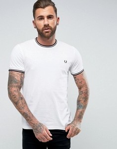 Белая узкая футболка с круглым вырезом и контрастной окантовкой Fred Perry - Белый