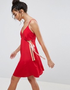 Сарафан с вырезами и бантиками ASOS - Красный