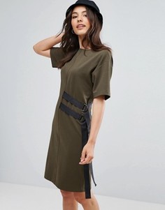 Платье-футболка с D-образной пряжкой ASOS - Зеленый