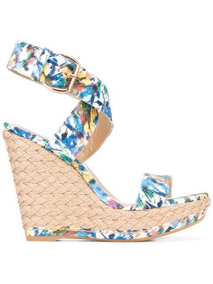 босоножки XRay Stuart Weitzman