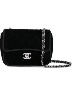 quilted logos shoulder bag Chanel Vintage
