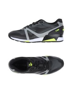 Низкие кеды и кроссовки Diadora