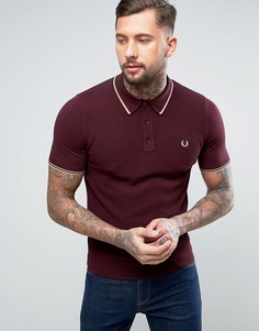 Бордовое трикотажное поло узкого кроя с отделкой Fred Perry - Красный