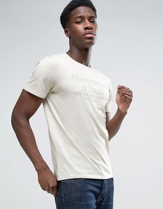 Серая обтягивающая футболка с однотонным принтом Abercrombie &amp; Fitch - Серый