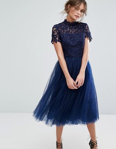 Платье миди с кружевным лифом и тюлевой юбкой Chi Chi London - Темно-синий