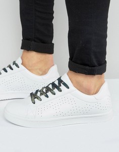 Белые кроссовки с перфорацией и камуфляжными шнурками ASOS - Белый