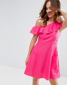 Сарафан мини на одно плечо с оборкой ASOS - Розовый