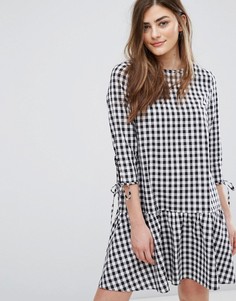 Свободное платье в клеточку с заниженной талией New Look - Черный