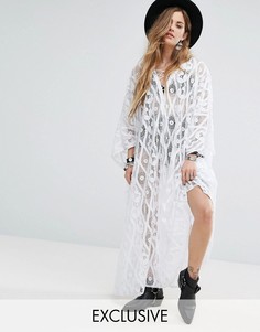 Платье-туника макси из кружева кроше Reclaimed Vintage Inspired - Белый