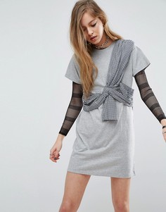 Платье-футболка с отделкой в клеточку ASOS - Серый