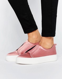 Светло-розовые атласные кроссовки-слипоны Steve Madden Goals - Розовый