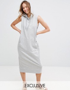 Трикотажное платье без рукавов с капюшоном Monki - Серый
