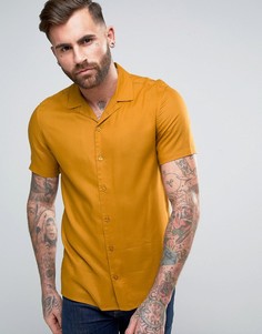 Рубашка классического кроя из вискозы горчичного цвета с отложным воротником ASOS - Желтый
