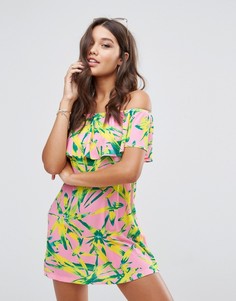 Свободное платье с тропическим принтом PrettyLittleThing - Мульти