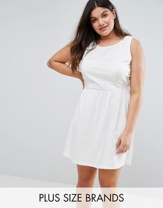 Короткое приталенное платье без рукавов с отделкой кроше Junarose - Белый