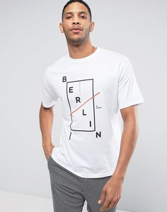 Свободная футболка с принтом Berlin ASOS - Белый