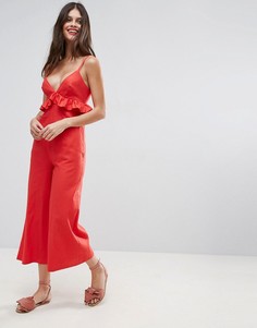Льняной комбинезон на бретельках с оборкой ASOS - Красный