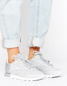 Матовые с блестящей отделкой кроссовки Reebok Classics - Серый