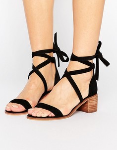 Сандалии на блочном каблуке Steve Madden Rizzaa - Черный