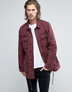 Бордовая куртка в стиле милитари со шнурком ASOS - Красный