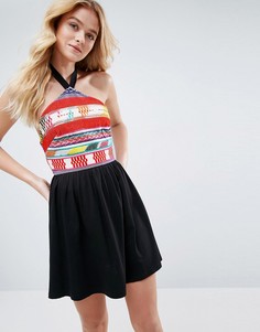 Летнее платье с вышивкой ASOS - Черный