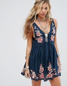 Платье-комбинация с вышивкой Free People Aida - Темно-синий