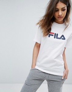 Oversize-футболка бойфренда с логотипом на груди Fila - Белый