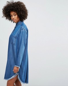 Джинсовое платье-рубашка с необработанным краем Weekday - Синий