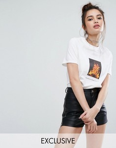 Футболка бойфренда с принтом Hotter Than Hell Adolescent Clothing - Белый