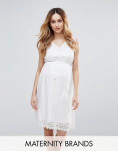 Короткое приталенное платье с ажурной отделкой Mamalicious - Белый Mama.Licious