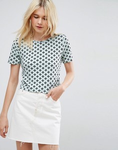Укороченная свободная футболка с мозаичным принтом ASOS - Мульти