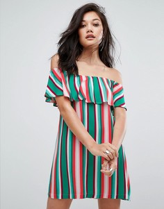 Платье А-силуэта в полоску с широким вырезом PrettyLittleThing - Мульти