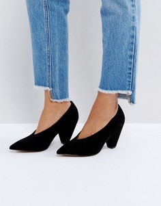 Туфли на каблуке с острым носком ASOS SHIRAZ - Черный