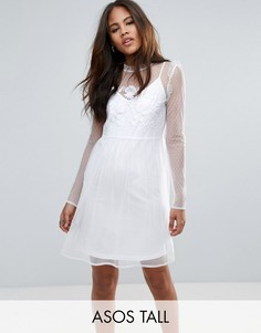 Свободное сетчатое платье в горошек с вышивкой ASOS TALL - Белый