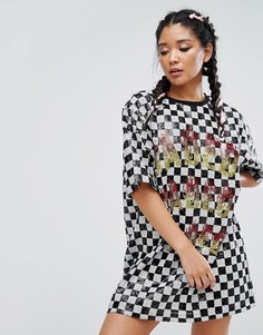 Платье-футболка с шахматным принтом и отделкой пайетками Jaded London - Мульти