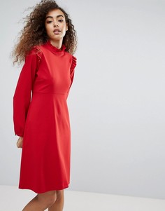 Платье А-силуэта с длинными рукавами и оборками Liquorish - Красный