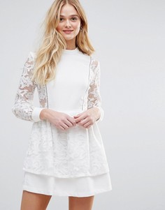 Платье с кружевной накладкой на юбке The English Factory - Белый
