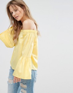 Топ с широким вырезом и рукавами клеш New Look - Желтый