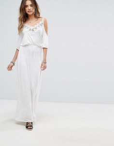Кружевное платье макси с открытыми плечами Boohoo - Белый