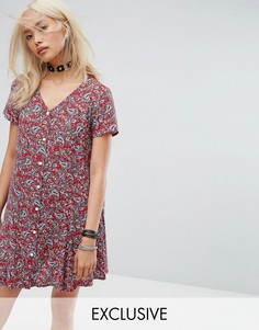 Чайное платье на пуговицах с цветочным принтом Reclaimed Vintage Inspired - Красный