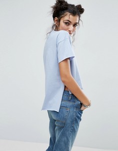 Футболка с удлиненной кромкой сзади ASOS - Синий