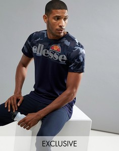 Спортивная компрессионная футболка с контрастной камуфляжной вставкой Ellesse - Темно-синий