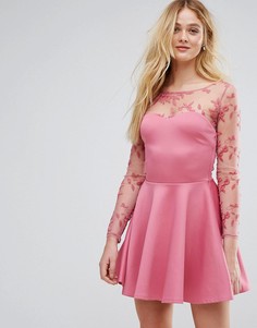 Короткое приталенное платье с кружевной отделкой City Goddess - Розовый
