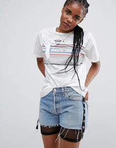 Свободная футболка с принтом ASOS - Кремовый