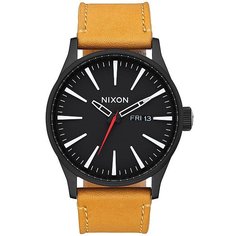 Кварцевые часы Nixon Sentry Leather Black/Goldenrod